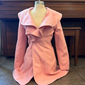 Dress V. Pink color.